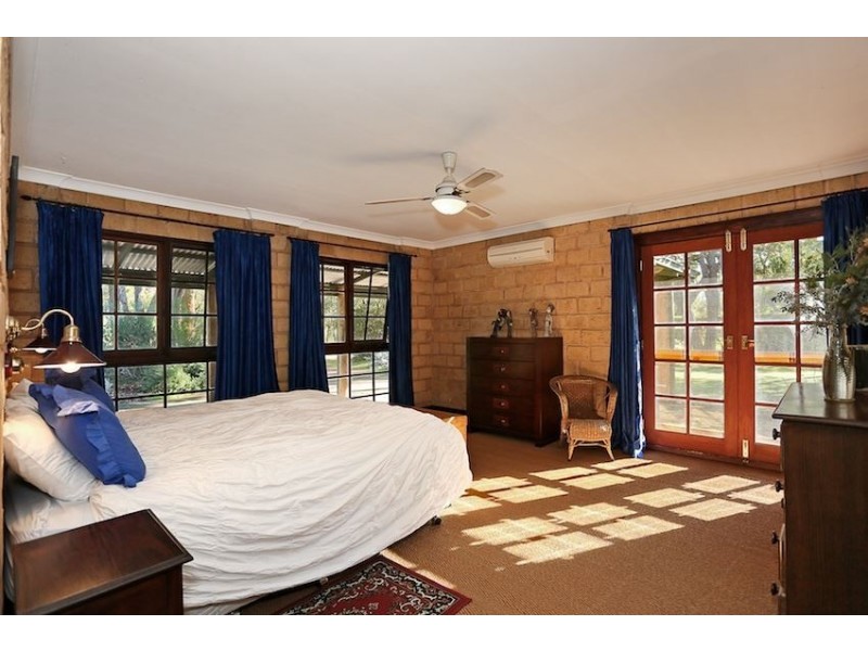 31 Marginata Road, Parklands WA 6180