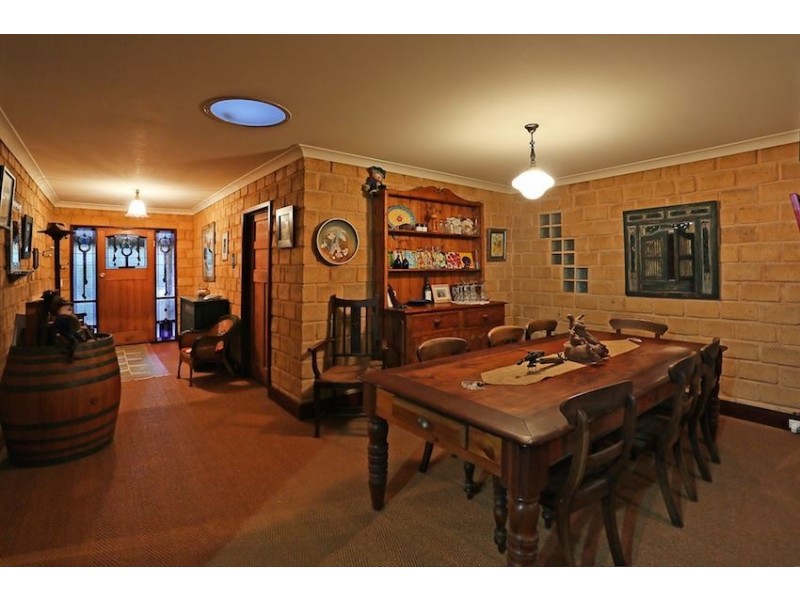 31 Marginata Road, Parklands WA 6180