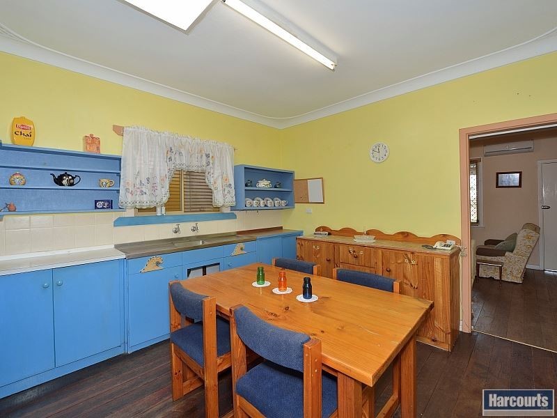 12 Third Avenue, Mandurah WA 6210