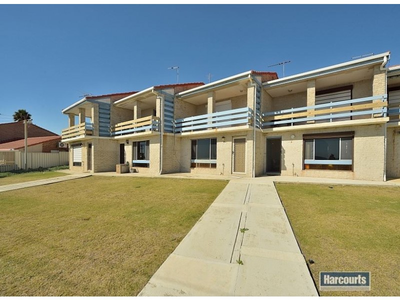 4/36A Halls Head Parade, Halls Head WA 6210