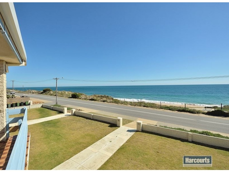 4/36A Halls Head Parade, Halls Head WA 6210