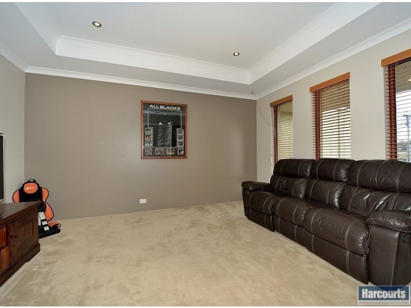 4 Katanning Avenue, Dawesville WA 6211