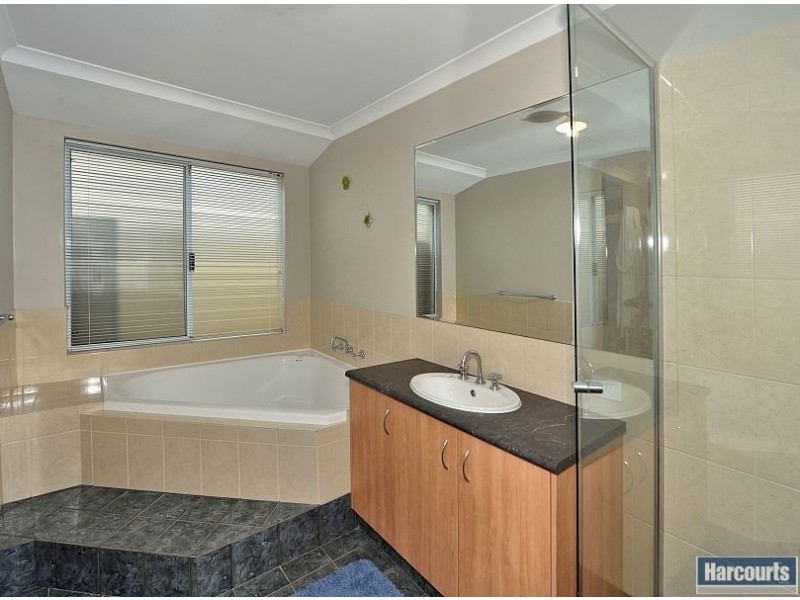 4 Katanning Avenue, Dawesville WA 6211