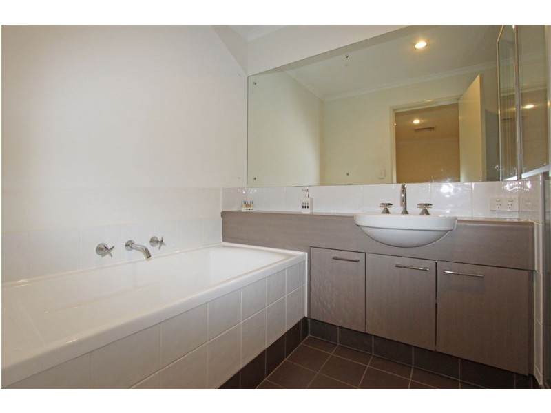 25/5 Bower Street, Erskine WA 6210