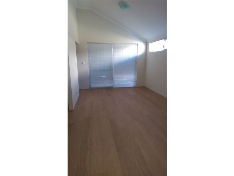 28 Encourage Loop, Dudley Park WA 6210