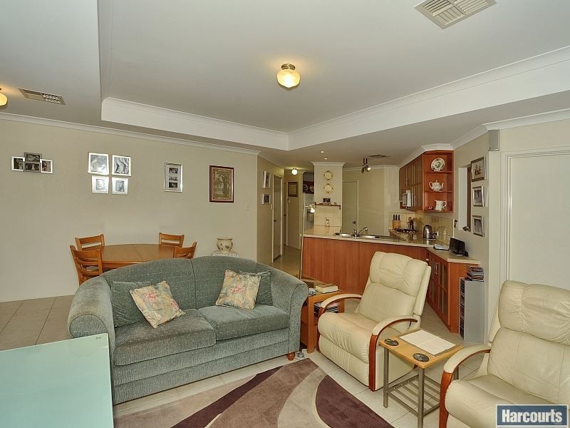 5/10 Davey Street, Mandurah WA 6210