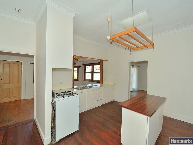 29 Hackett Street, Mandurah WA 6210