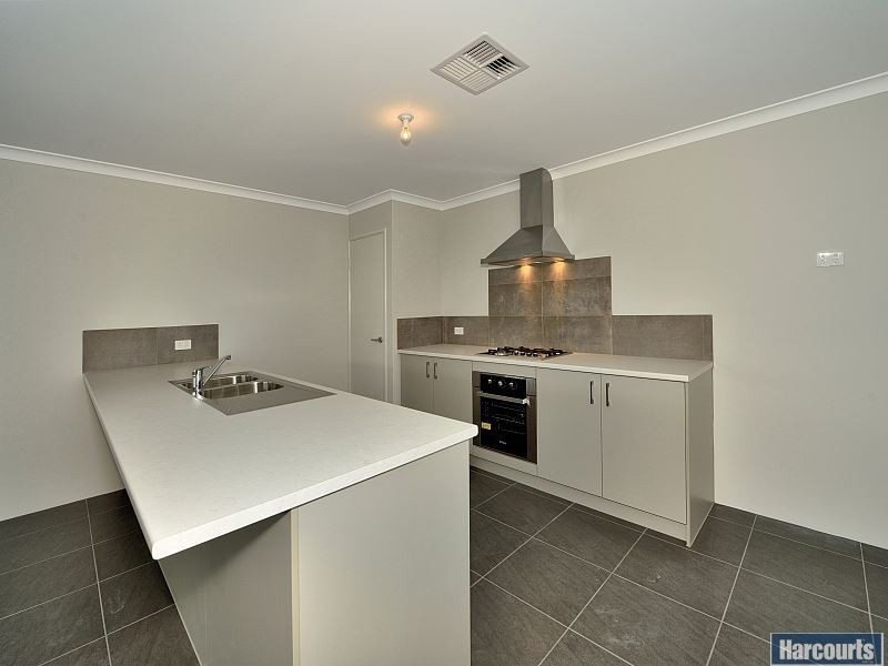55 Pegus Meander, South Yunderup WA 6208