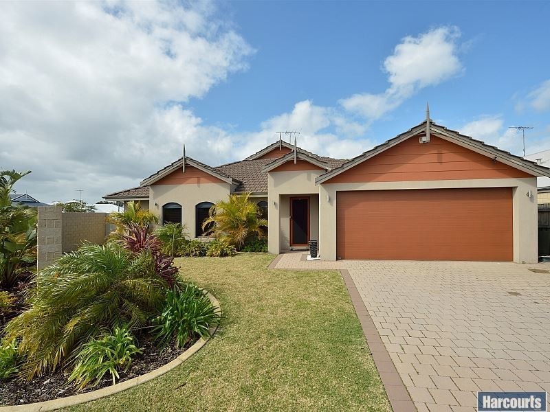 14 Pictum Way, Halls Head WA 6210