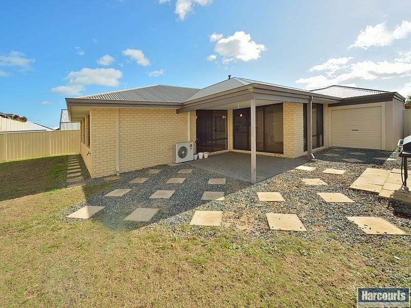 8 Yucca Road, Secret Harbour WA 6173