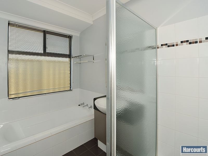 8 Yucca Road, Secret Harbour WA 6173