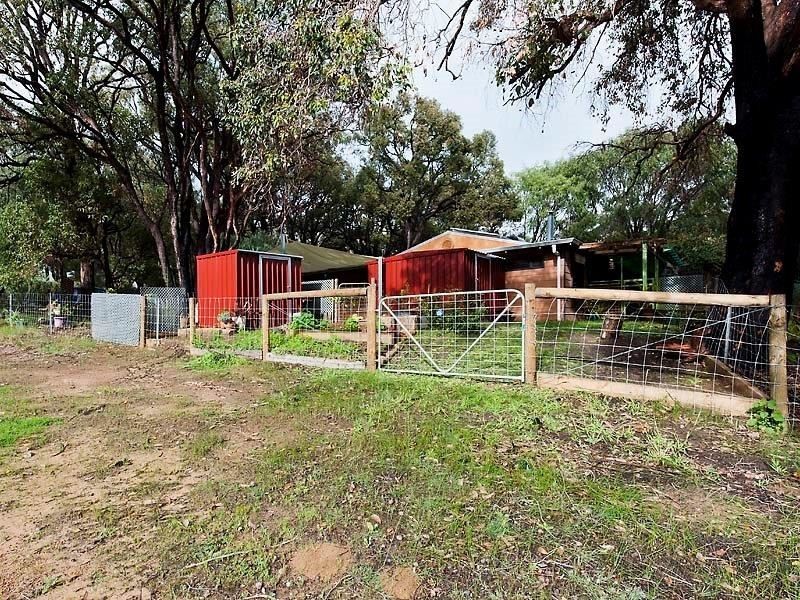 46 Russell Drive, Waroona WA 6215