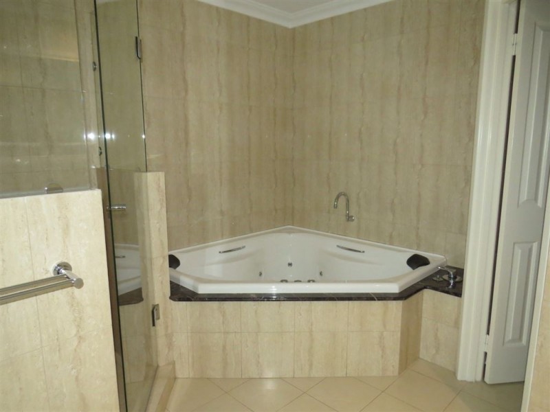 4/1 Florian Mews, Mandurah WA 6210