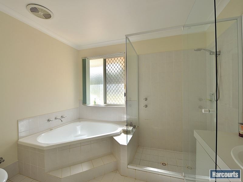 5 White Hill Road, Bouvard WA 6211