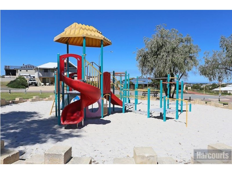 23 Dunsborough Court, Dawesville WA 6211