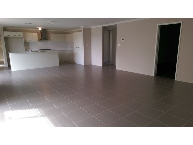 20 Yallingup Loop, Dawesville WA 6211