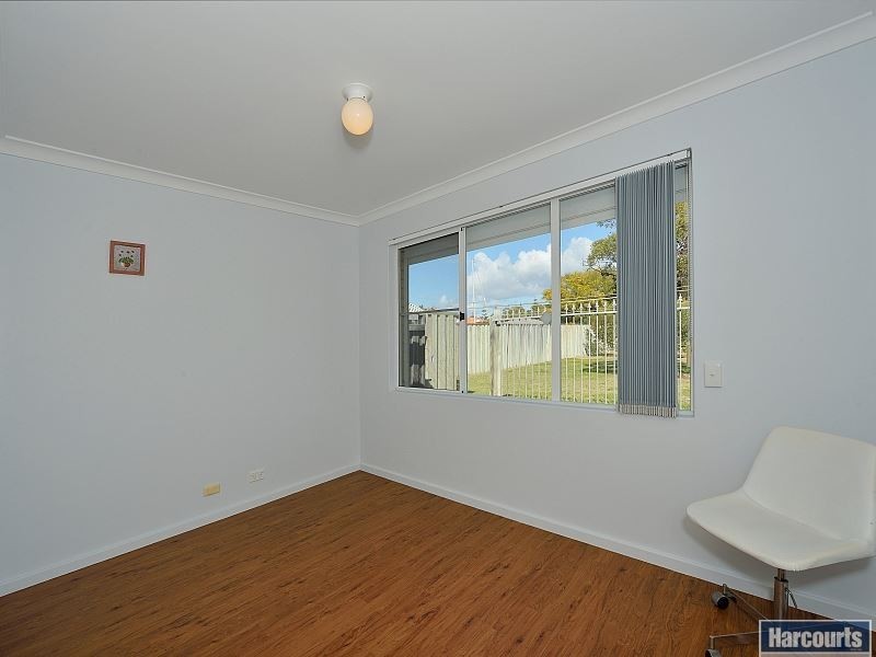 2 Quayside Close, Halls Head WA 6210
