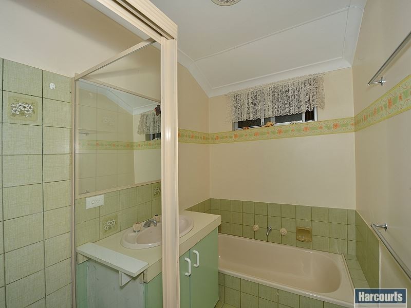 67 Gillark Street, Dudley Park WA 6210