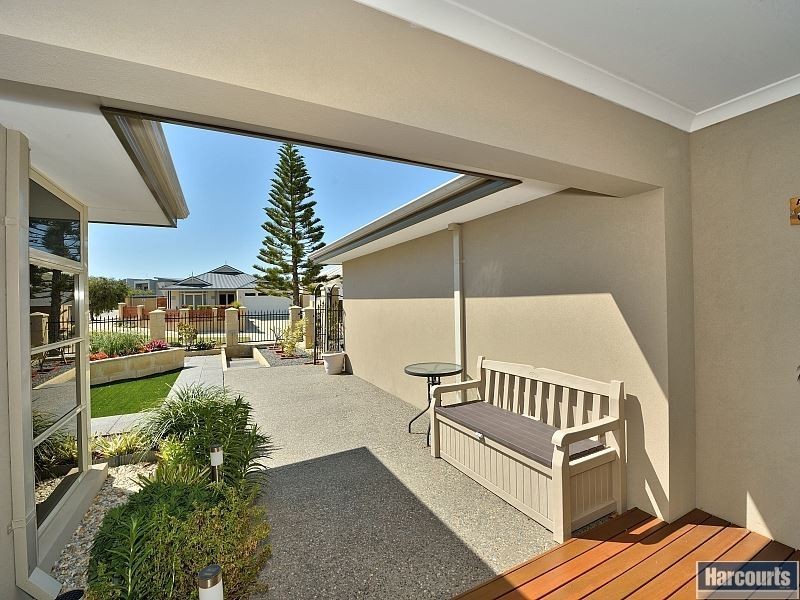 34 Northport Boulevard, Wannanup WA 6210
