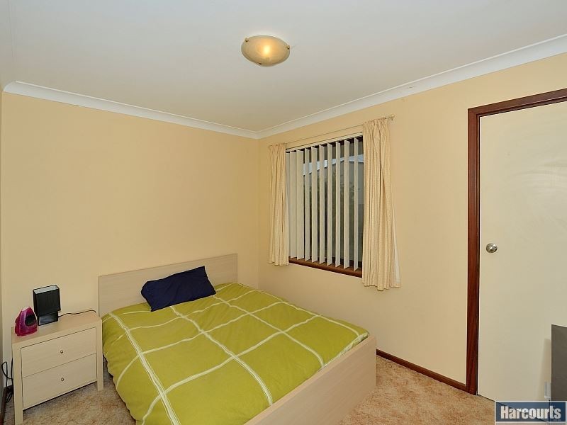 31 Blythwood Street, Dudley Park WA 6210