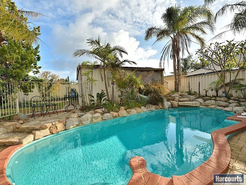1 Wren Court, Greenfields WA 6210