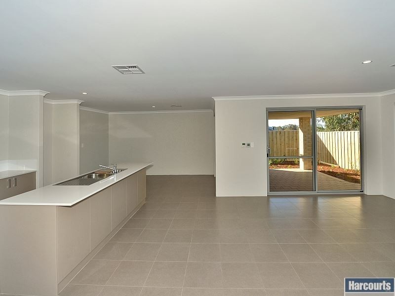 2 Lily Court, Dawesville WA 6211
