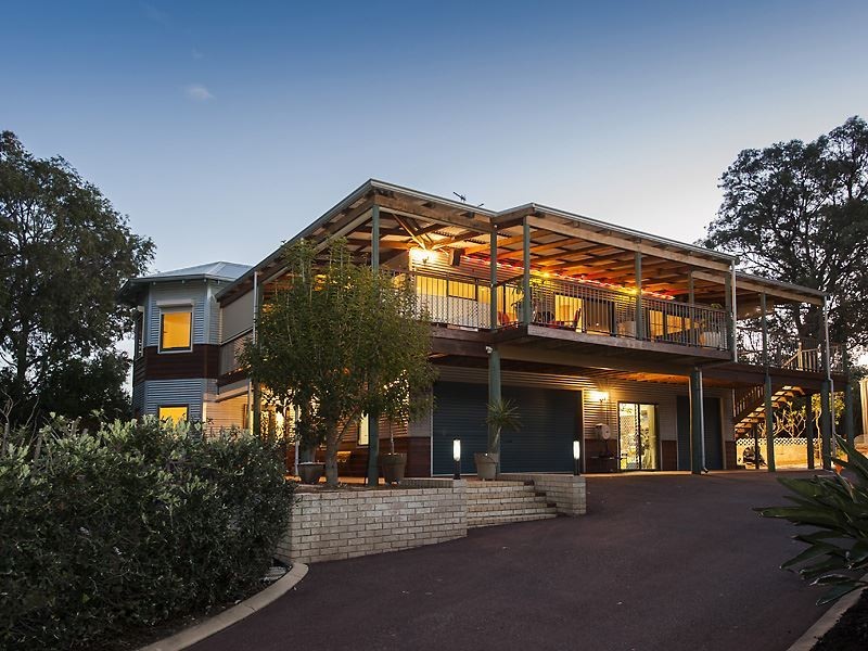 11 Hillway Street, Dawesville WA 6211