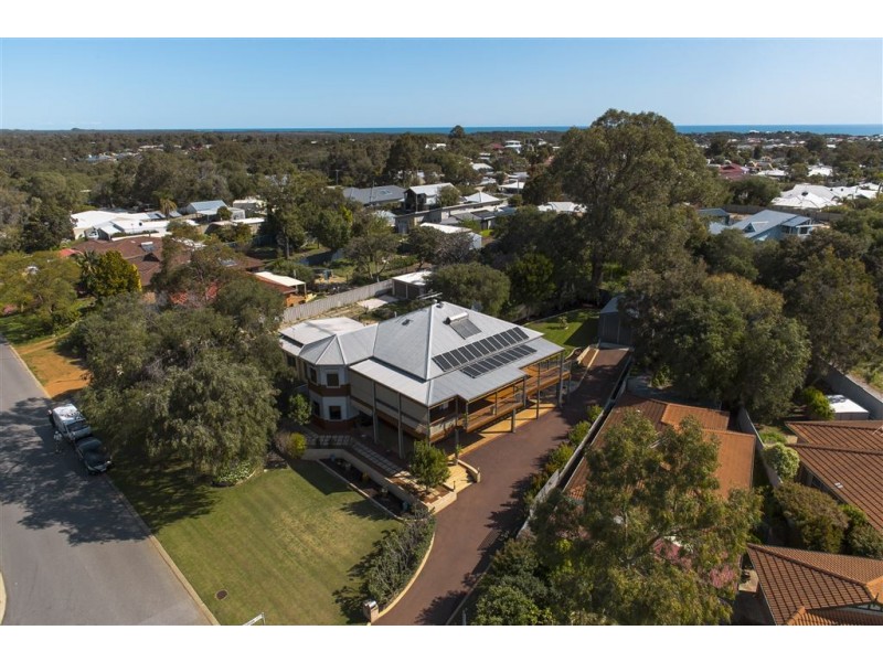 11 Hillway Street, Dawesville WA 6211