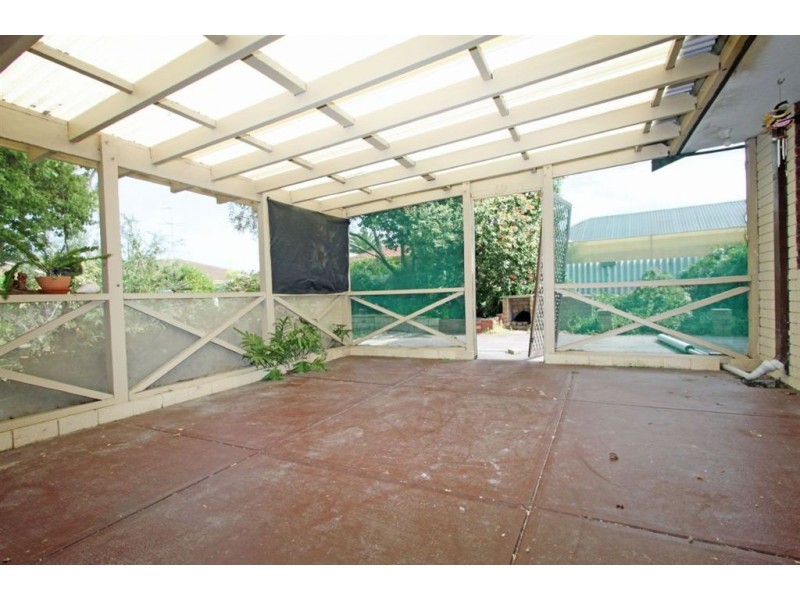22 Coolibah Avenue, Dudley Park WA 6210