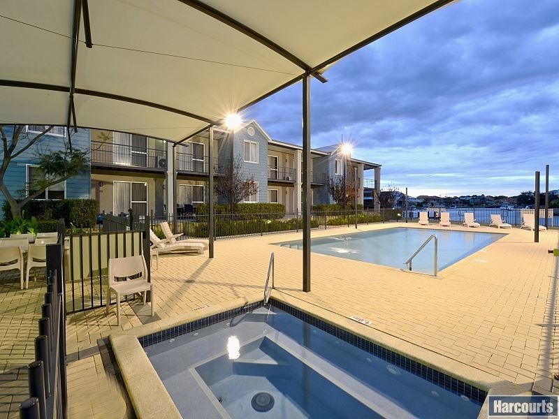 70/20 Apollo Place, Halls Head WA 6210