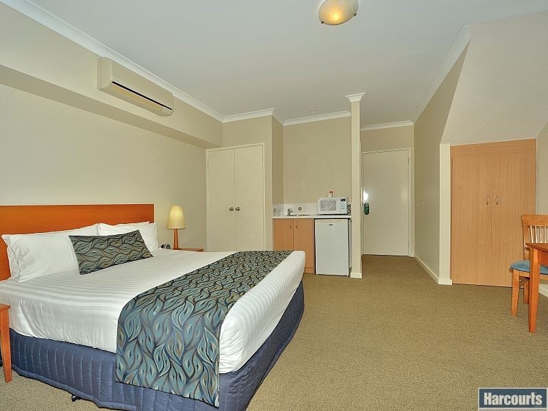 70/20 Apollo Place, Halls Head WA 6210