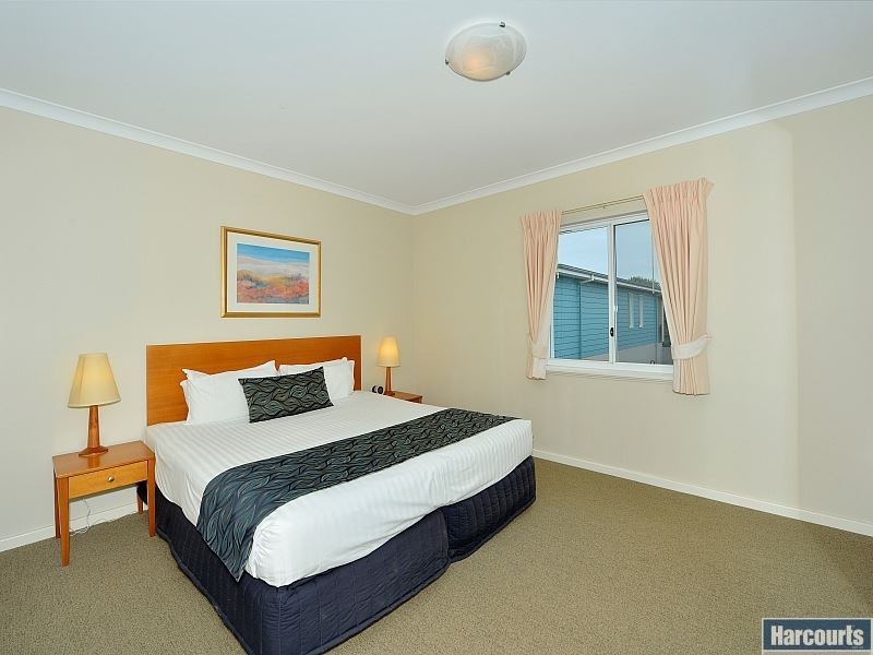 70/20 Apollo Place, Halls Head WA 6210