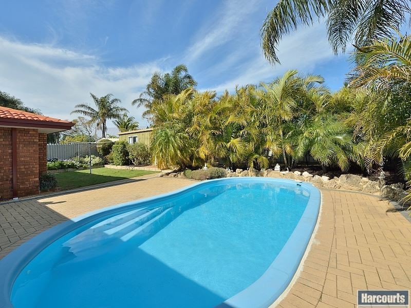 47 Peelwood Parade, Halls Head WA 6210