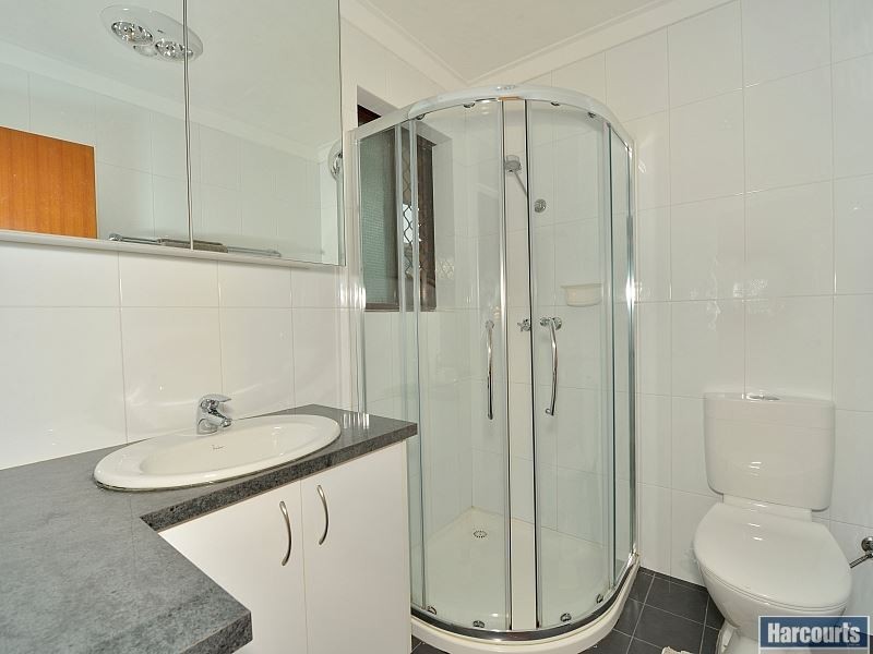 47 Peelwood Parade, Halls Head WA 6210