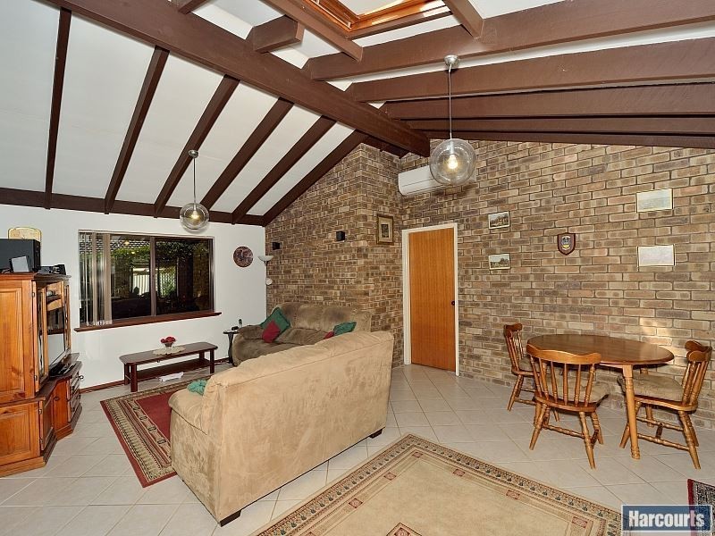 47 Peelwood Parade, Halls Head WA 6210