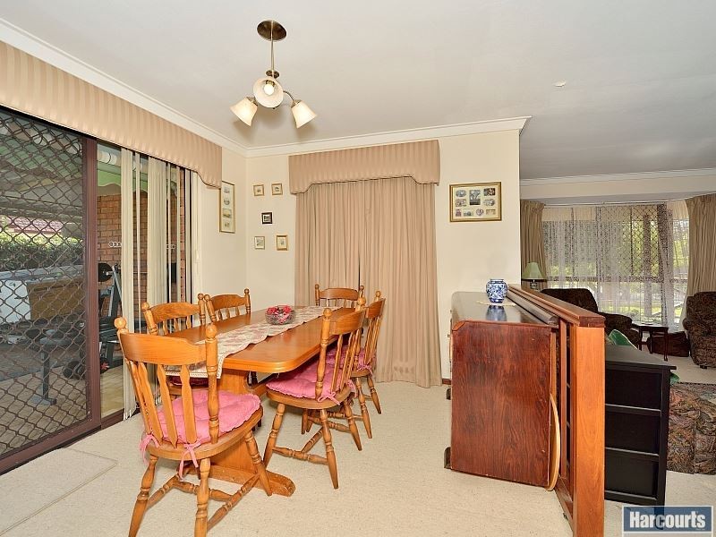 47 Peelwood Parade, Halls Head WA 6210