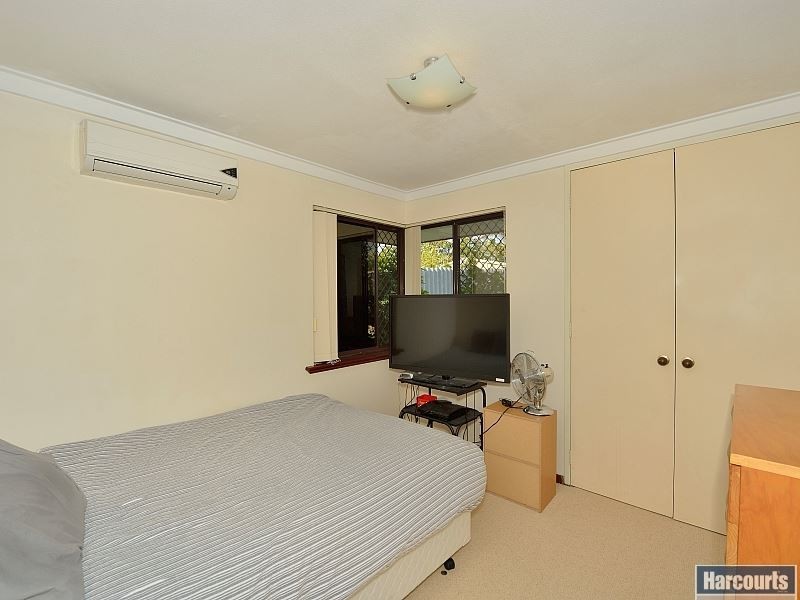 47 Peelwood Parade, Halls Head WA 6210