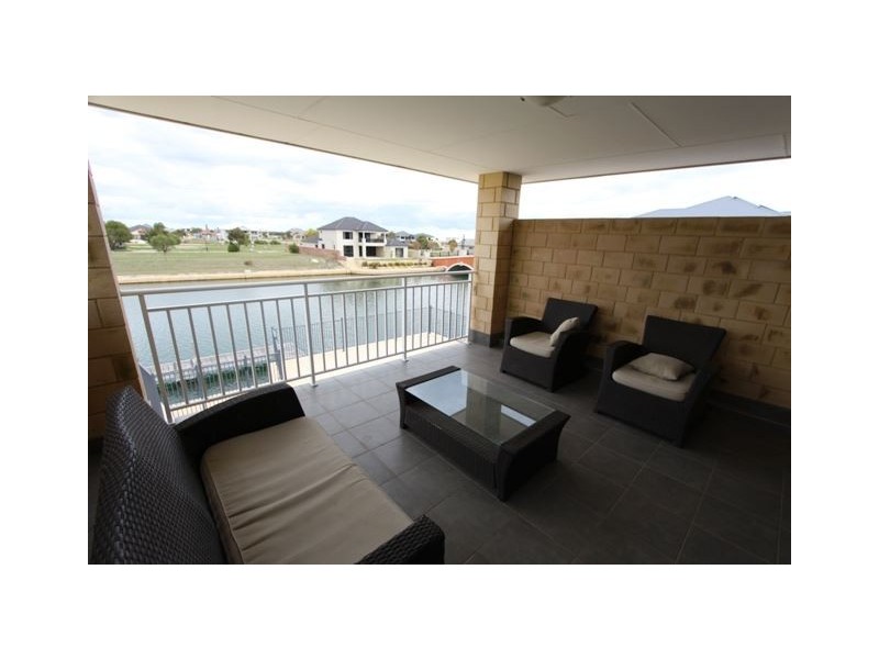 43 WATERLILLY DRIVE, Mandurah WA 6210