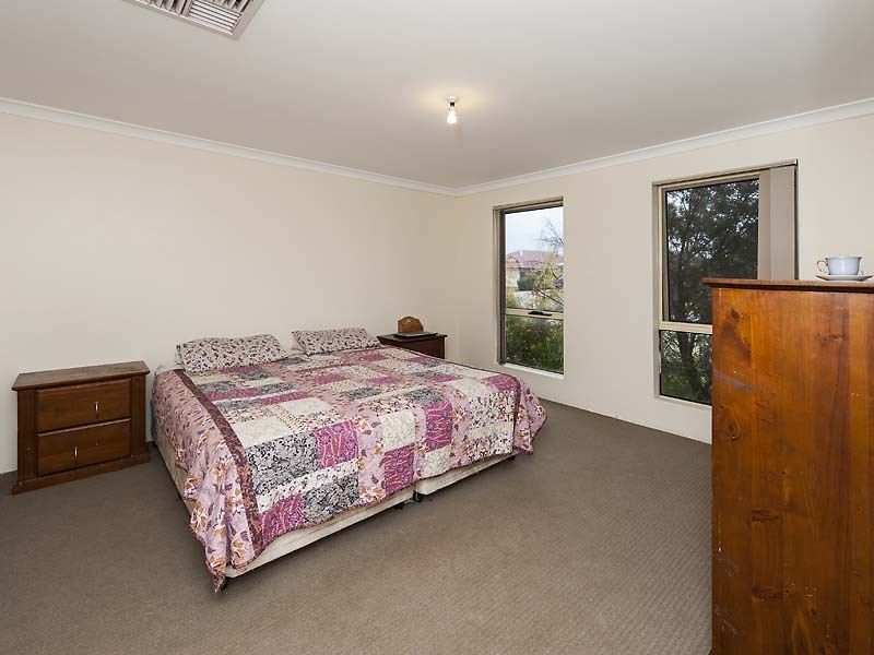 23 Goldseeker Loop, Ravenswood WA 6208