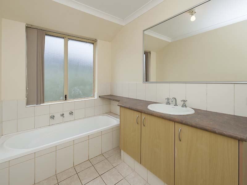 23 Goldseeker Loop, Ravenswood WA 6208