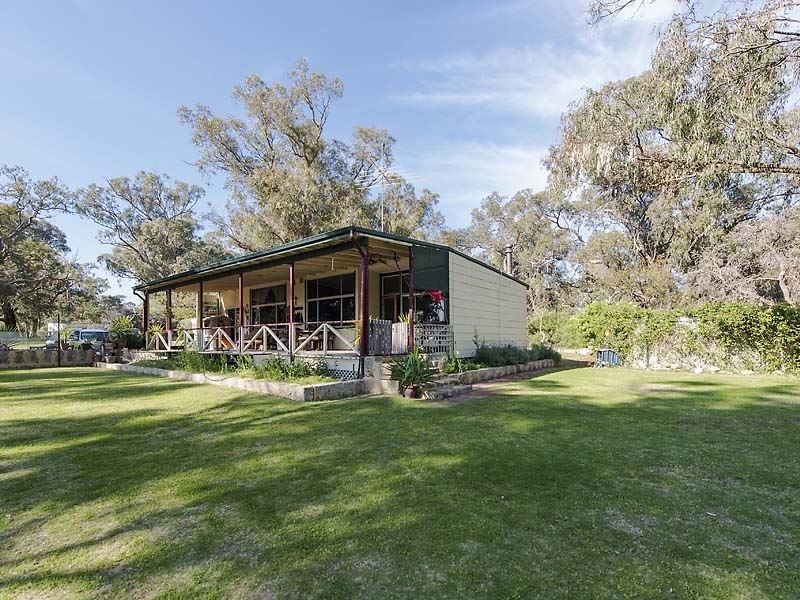 4 Councel Close, Herron WA 6211