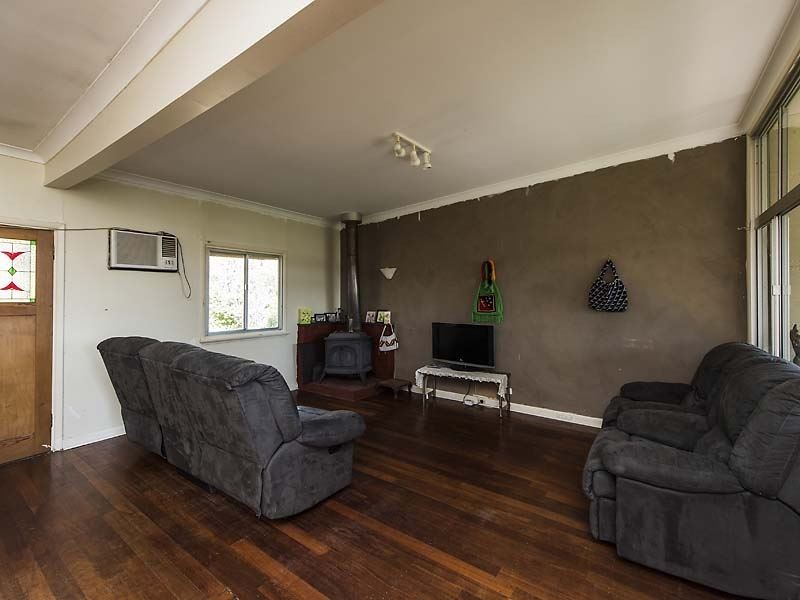 4 Councel Close, Herron WA 6211