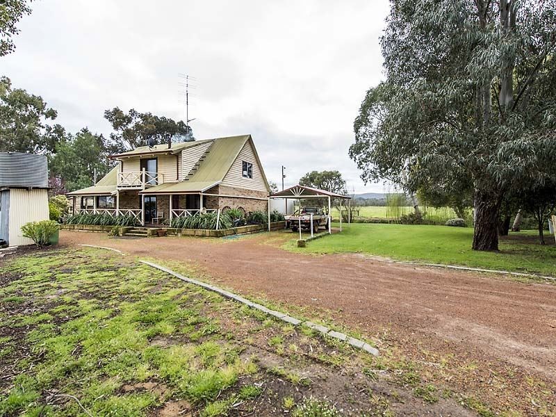 1735 Johnston Road, Yarloop WA 6218
