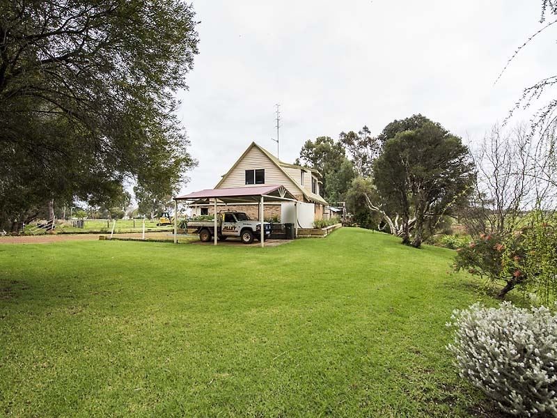 1735 Johnston Road, Yarloop WA 6218