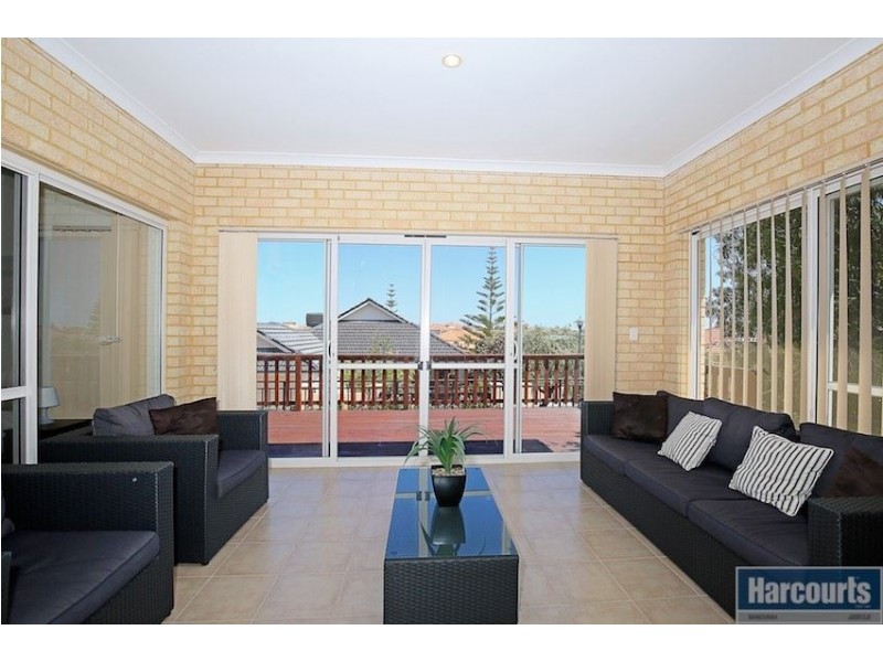 19 Masthead Way, Wannanup WA 6210