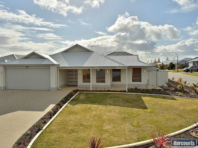 22 Marsdenia Road, Halls Head WA 6210