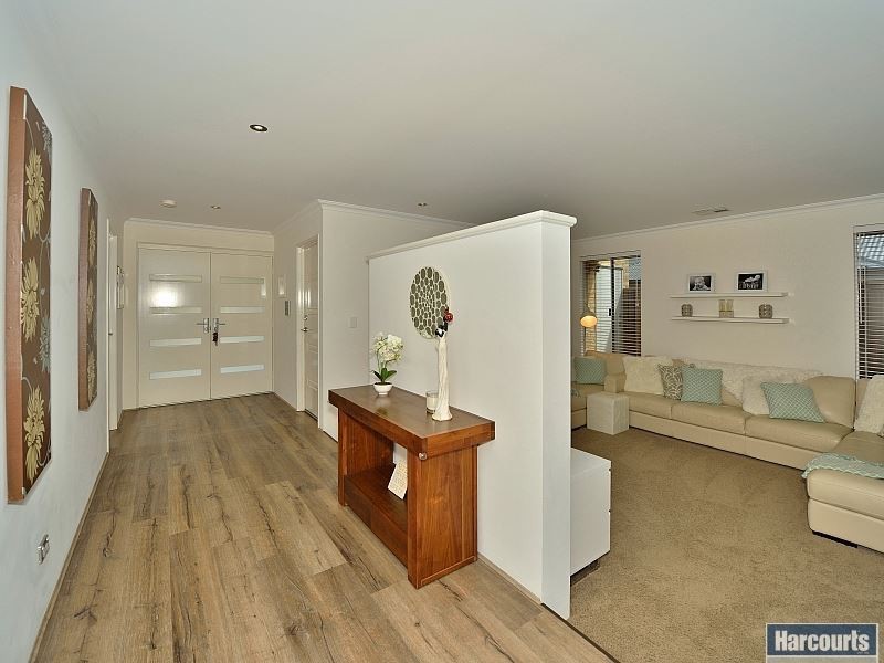 22 Marsdenia Road, Halls Head WA 6210