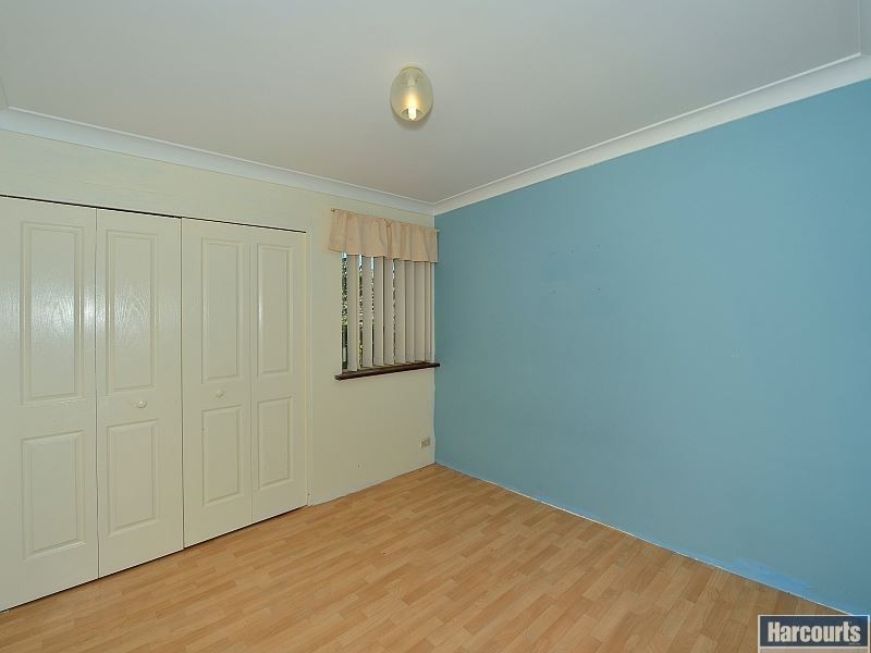 10 Fairway Crescent, Meadow Springs WA 6210