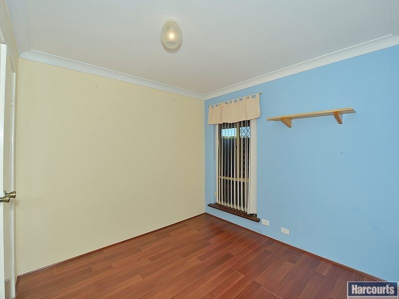 10 Fairway Crescent, Meadow Springs WA 6210