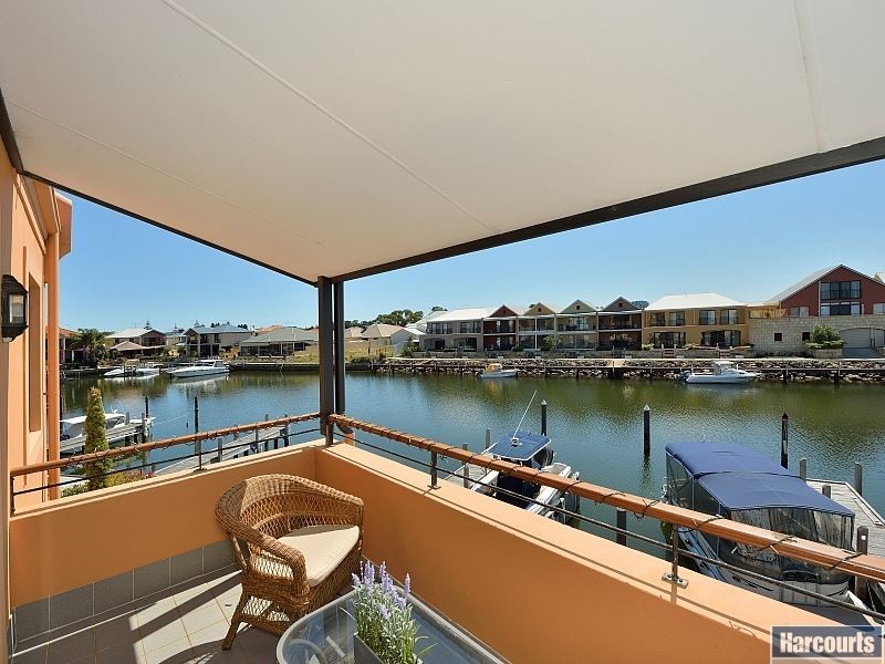 8/40 Rialto Place, Halls Head WA 6210